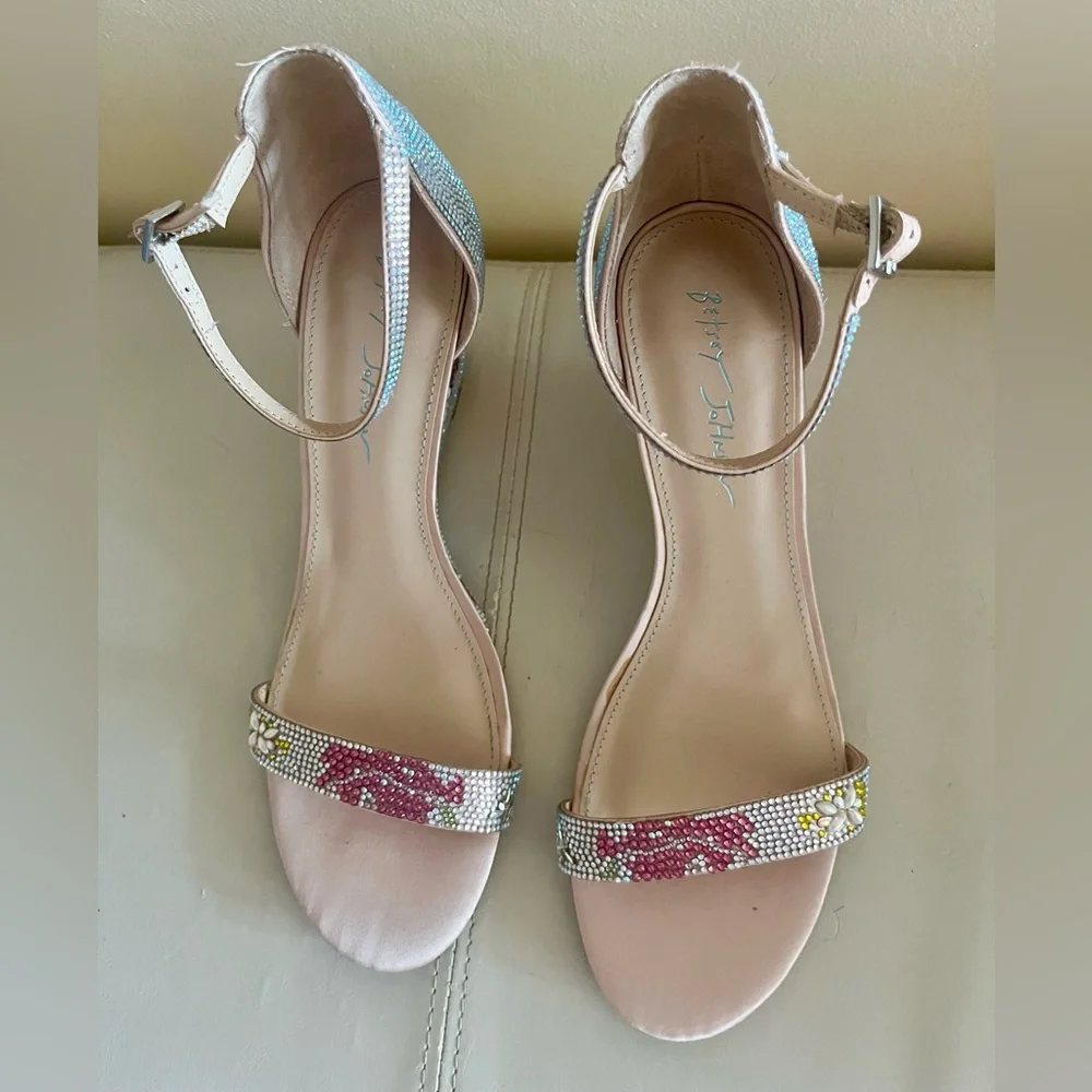Betsey Johnson Women's Sb-Debie Pump size 11M